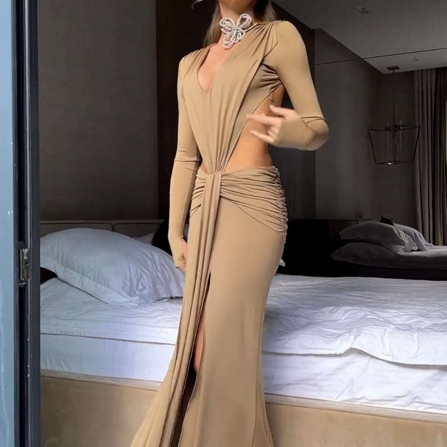 Sculpted Sinner Maxi Dress
